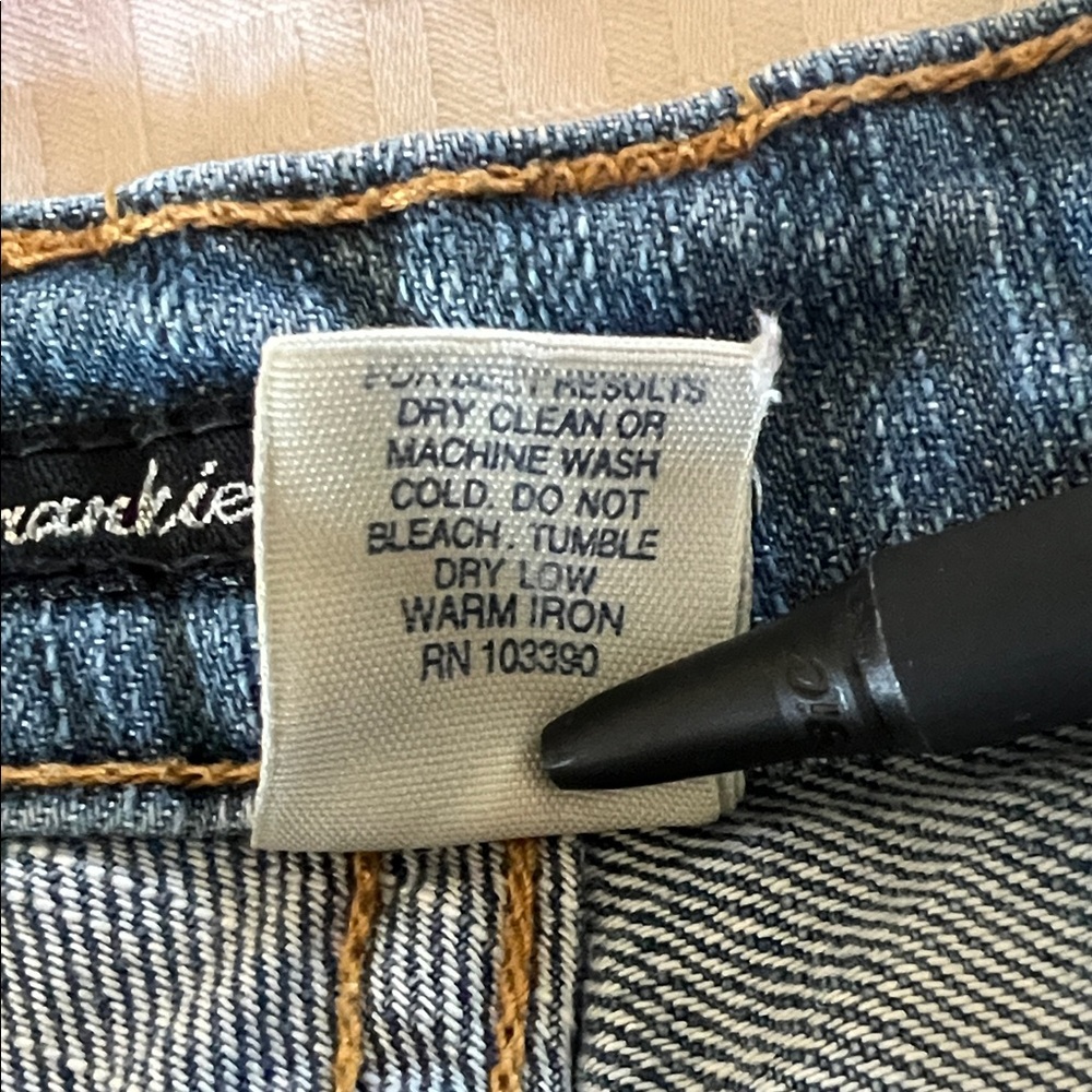 Frankie B. Denim Jeans with Butterfly Detail - Picture 5 of 11